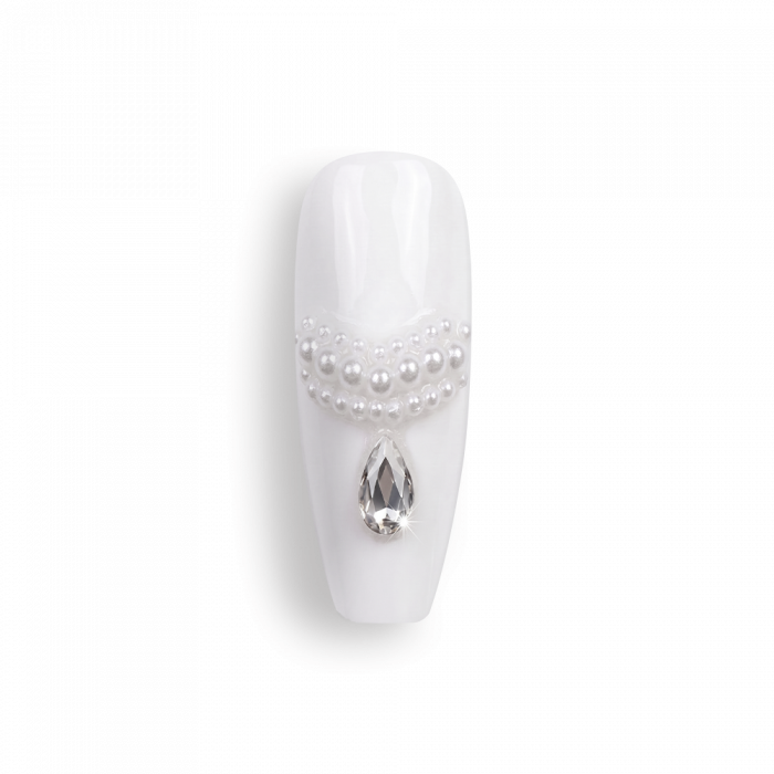 Strasszkő - 0024:Fedezd fel a különleges műköröm díszek világát, ahol a részletek valóban...