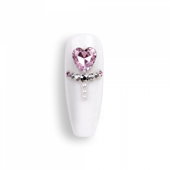 Strasszkő - 0056:Fedezd fel a különleges műköröm díszek világát, ahol a részletek valóban...