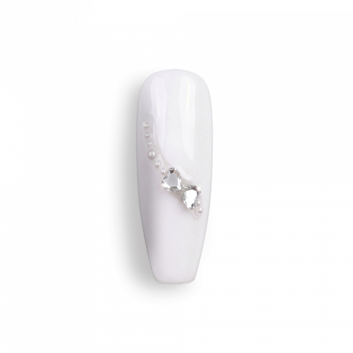 Strasszkő - 0094:Fedezd fel a különleges műköröm díszek világát, ahol a részletek valóban...