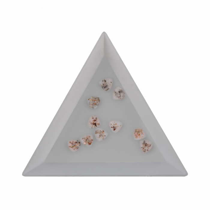 Formakő kagyló háromszög white