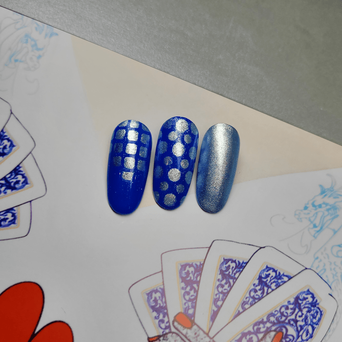 Öntapadós köröm stencil matrica 12 Holo Silver (2)